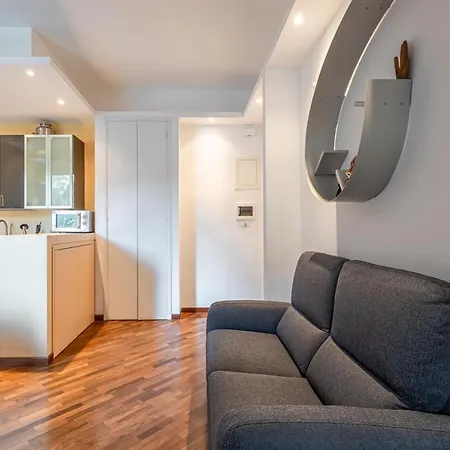 Piazza Del Popolo 2 روما